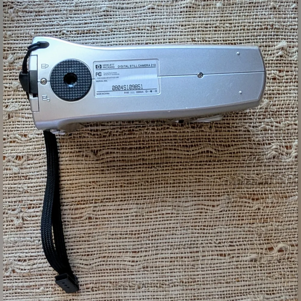 HP Photosmart 210 Digital Camera
